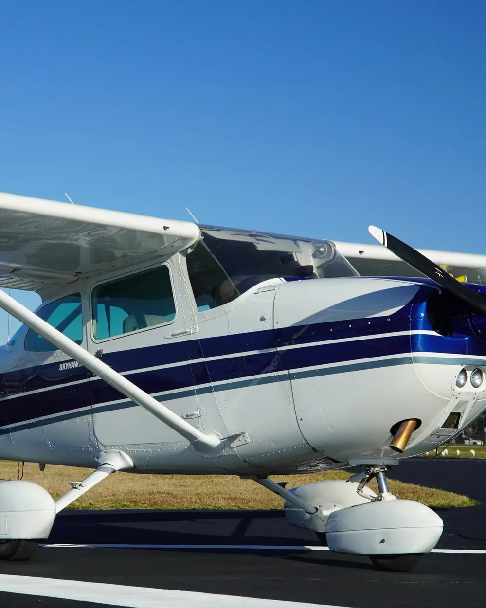 Cessna 172 Skyhawk at Lakeland Linder (KLAL)