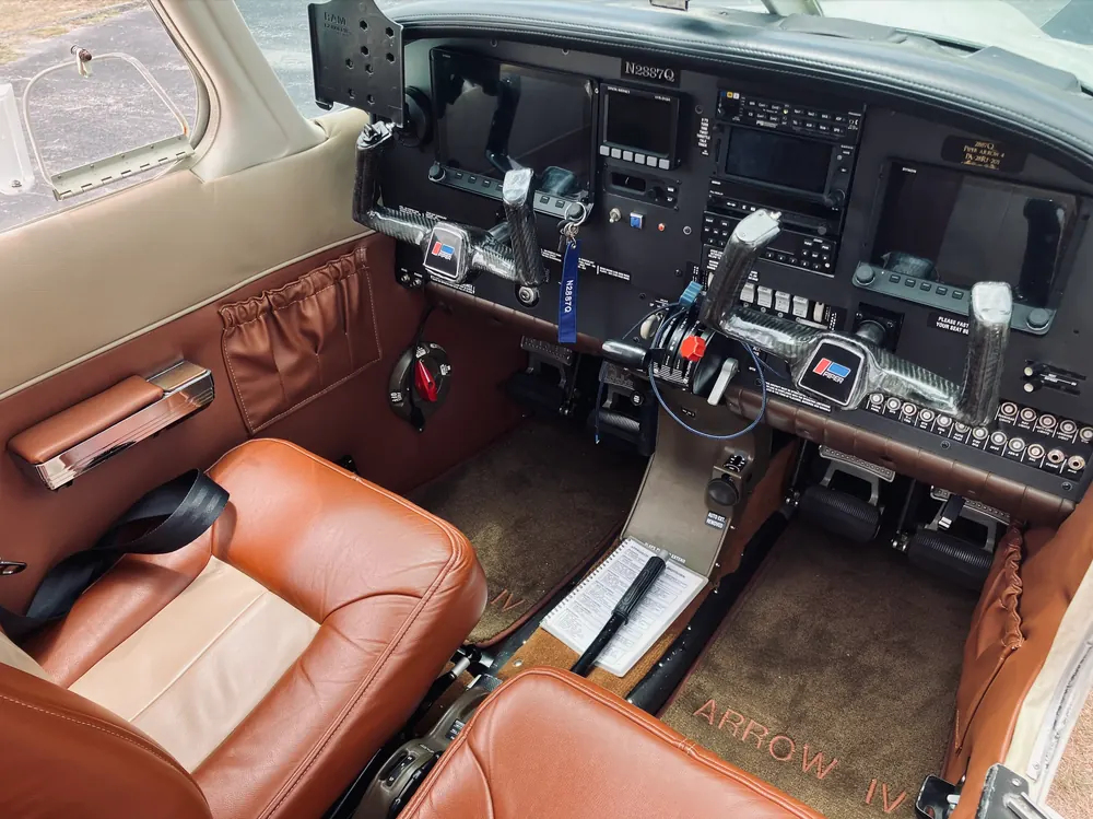 N2887Q cognac leather cabin interior